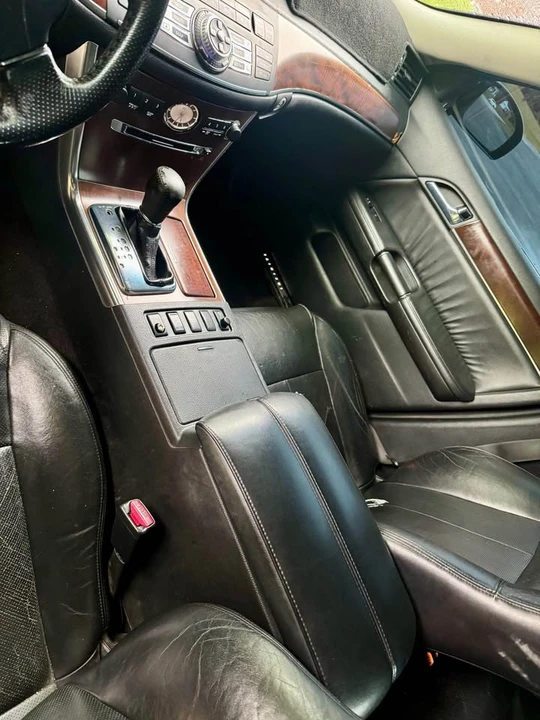2009 Infiniti M 3rd Gen - Image 4 of 4