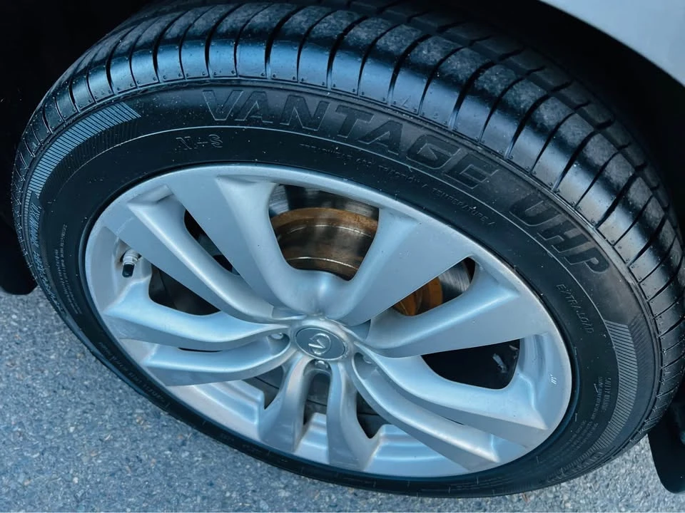 2009 Infiniti M 3rd Gen - Image 3 of 10
