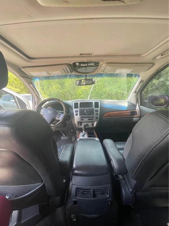 2009 Infiniti QX80 - Image 5 of 6