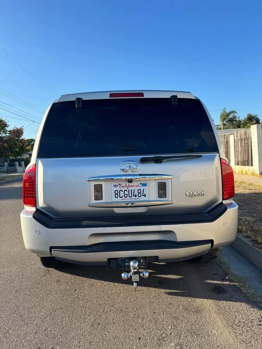 2009 Infiniti QX80 - Image 2 of 11