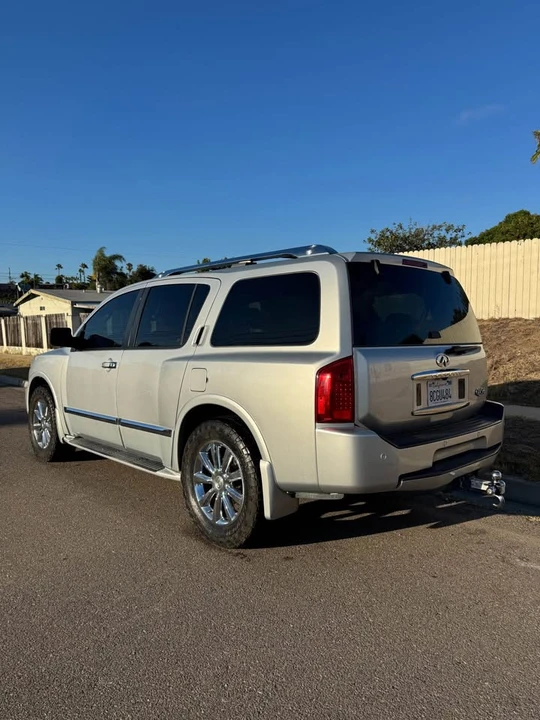 2009 Infiniti QX80 - Image 3 of 11