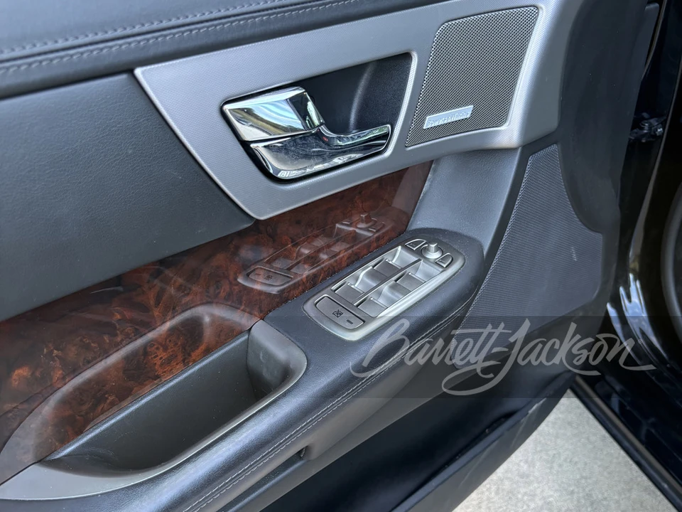 2009 Jaguar X250 XFR - Image 11 of 18