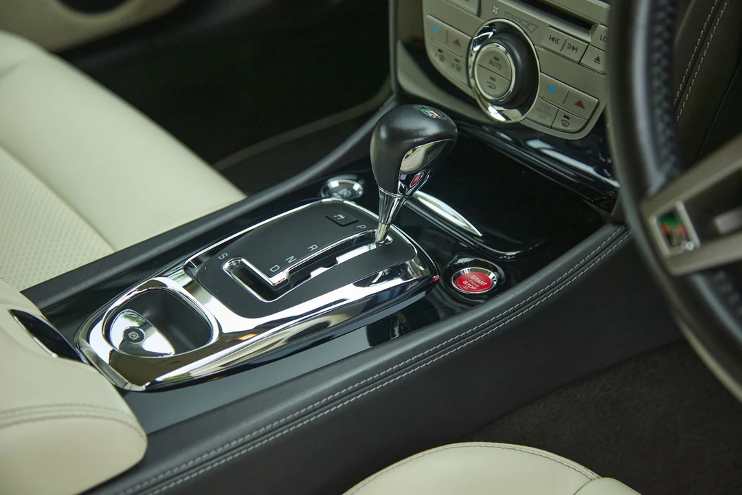 2009 Jaguar X150 XKR - Image 29 of 30