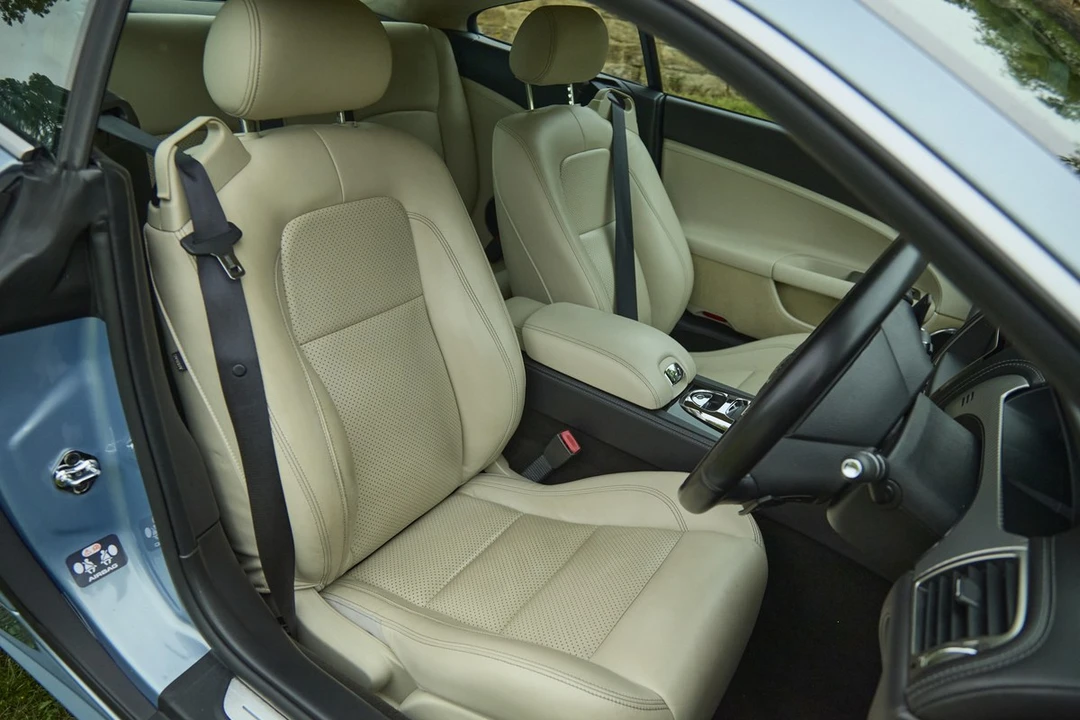 2009 Jaguar X150 XKR - Image 25 of 30