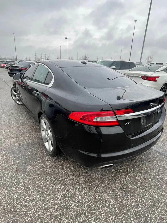 2009 Jaguar XF - Image 4 of 8