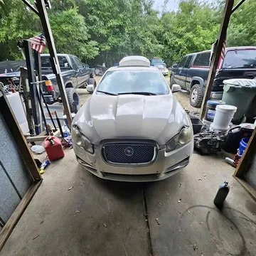 2009 Jaguar XF Luxury Sedan