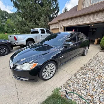 2009 Jaguar XF Luxury Sedan 4D