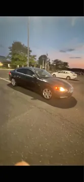 2009 Jaguar XF Luxury Sedan 4D