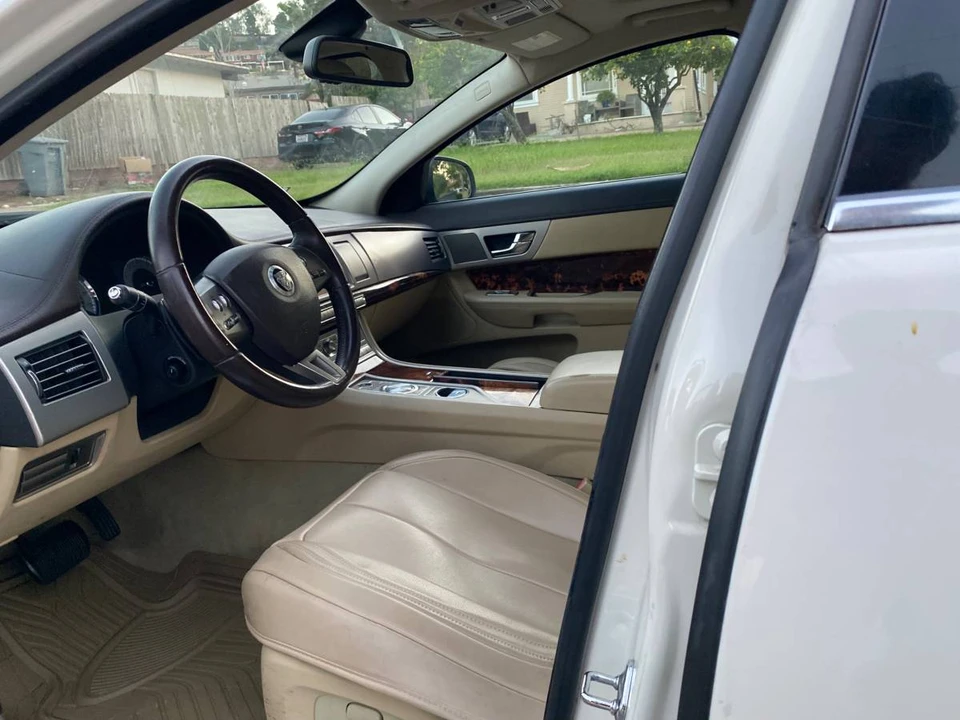 2009 Jaguar X250 XF - Image 10 of 11