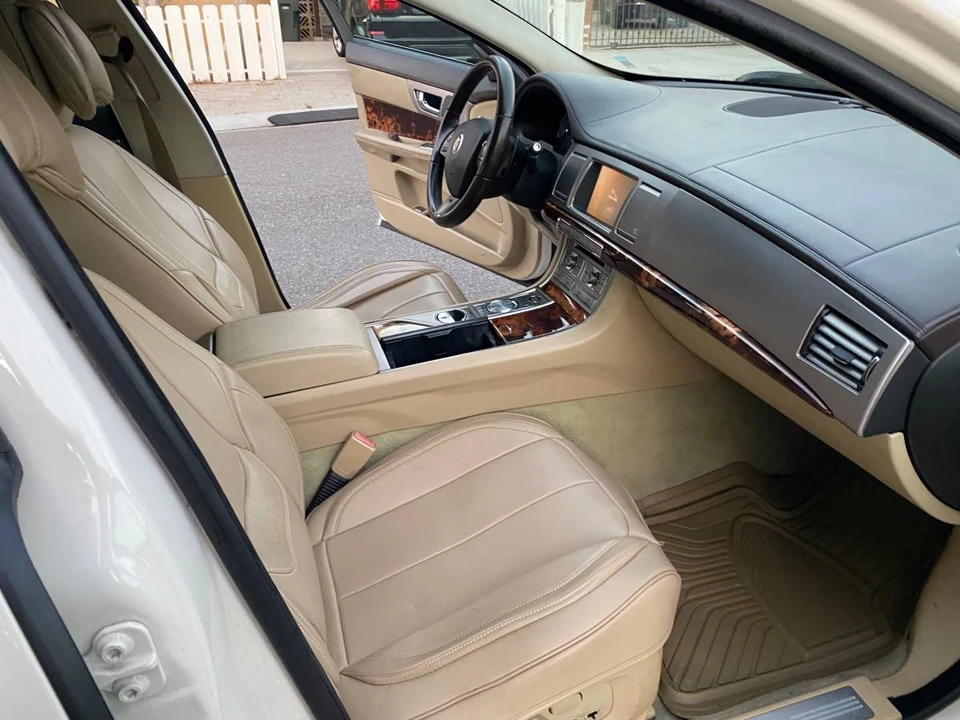 2009 Jaguar X250 XF - Image 7 of 11
