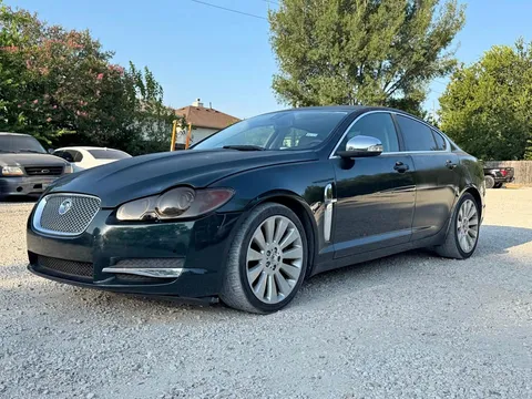 2009 Jaguar XF Premium Luxury Sedan 4D