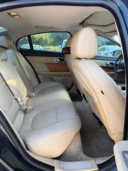 2009 Jaguar X250 XF - Image 10 of 11