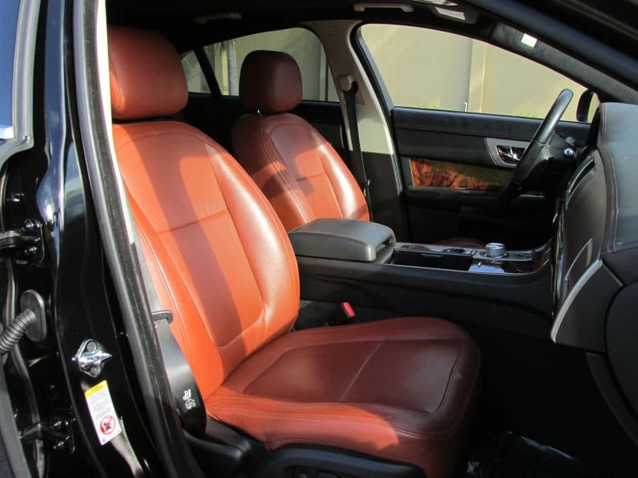 2009 Jaguar X250 XF - Image 3 of 8