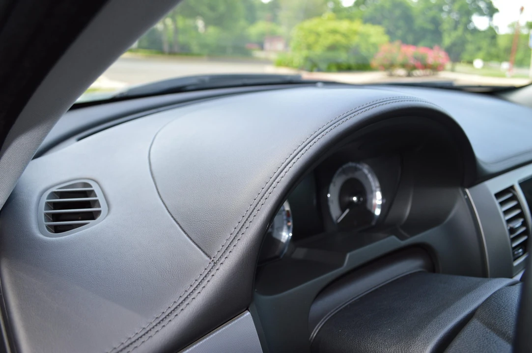 2009 Jaguar X250 XFR - Image 29 of 31