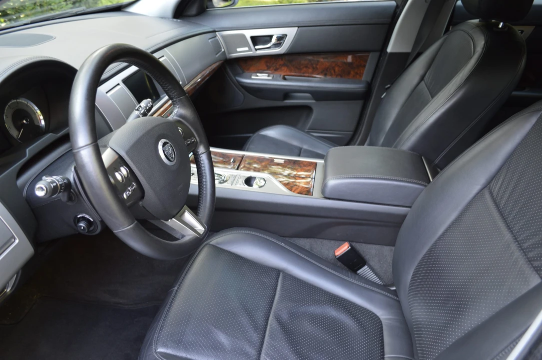 2009 Jaguar X250 XFR - Image 26 of 31
