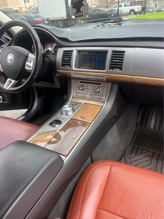 2009 Jaguar X250 XFR - Image 9 of 10