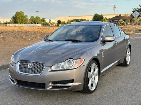 2009 Jaguar XF Supercharged Sedan 4D