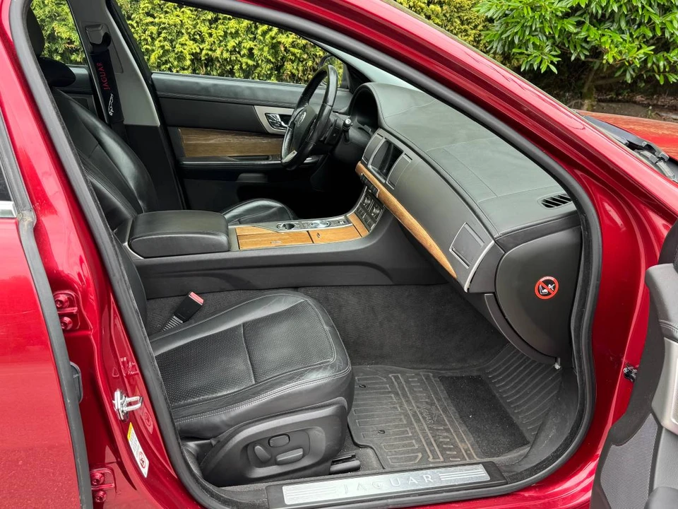 2009 Jaguar X250 XF - Image 10 of 13