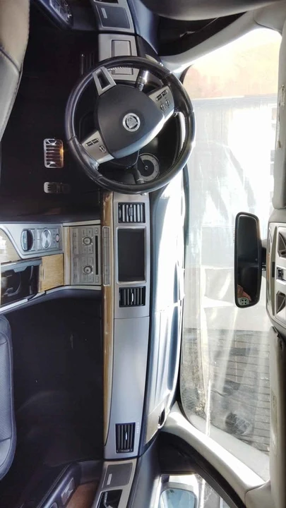 2009 Jaguar X250 XFR - Image 6 of 7