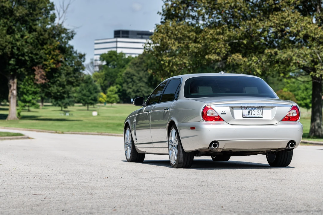 2009 Jaguar X350/X356/X358 XJ - Image 14 of 31