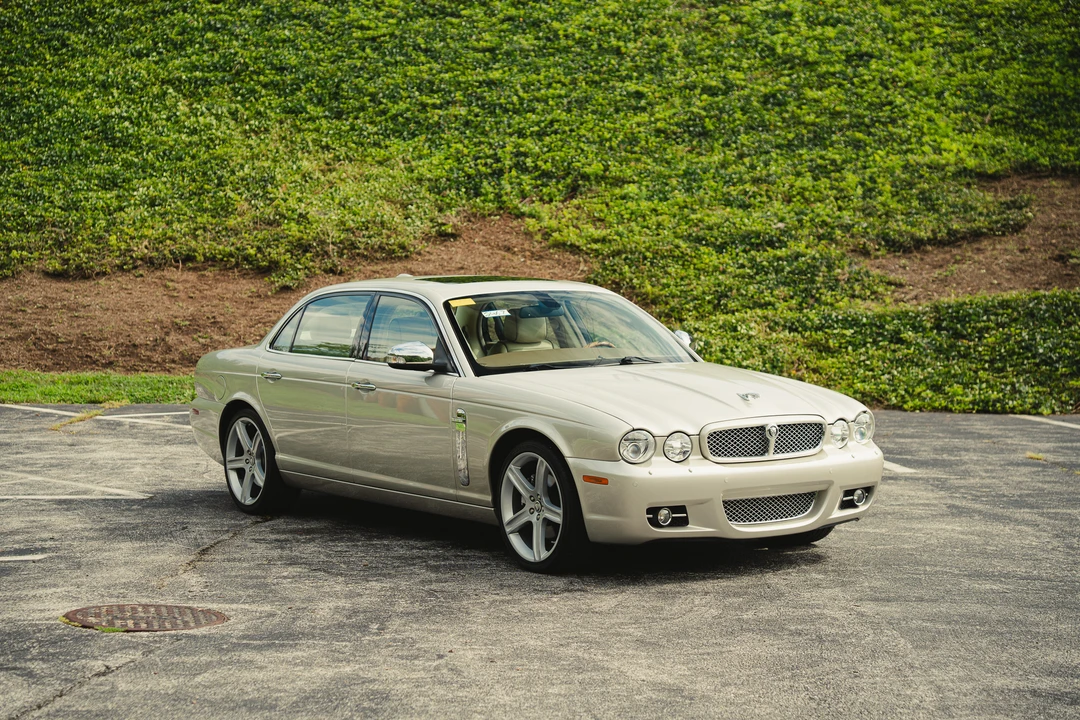 2009 Jaguar X350/X356/X358 XJ - Image 17 of 31