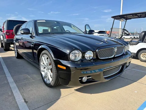 2009 Jaguar XJ XJ8 L Sedan 4D