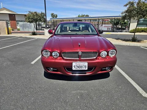 2009 Jaguar XJ XJ8 Sedan 4D