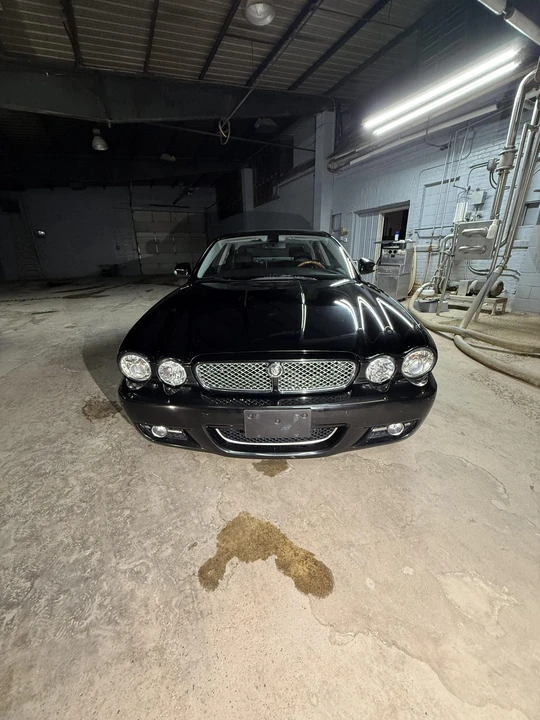 2009 Jaguar X350/X356/X358 XJR - Image 16 of 31