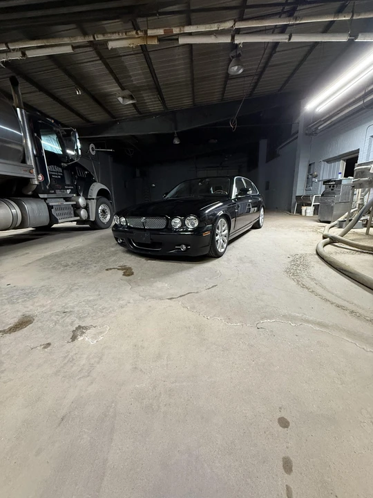 2009 Jaguar X350/X356/X358 XJR - Image 12 of 31