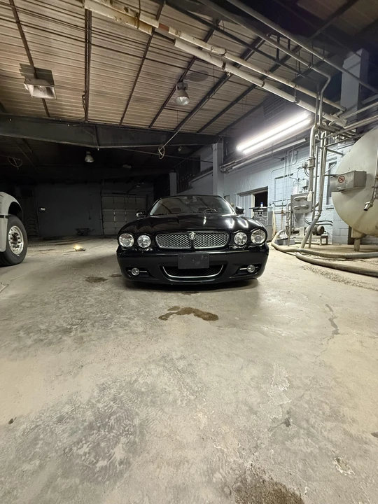 2009 Jaguar X350/X356/X358 XJR - Image 13 of 31