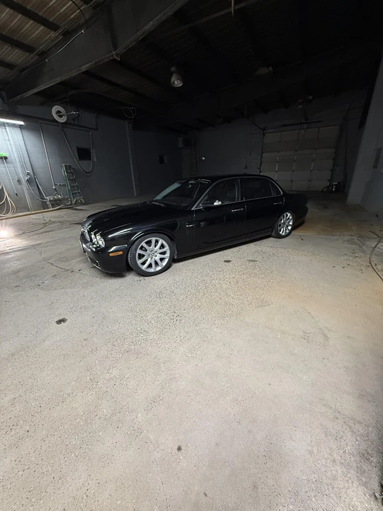 2009 Jaguar X350/X356/X358 XJR - Image 2 of 31
