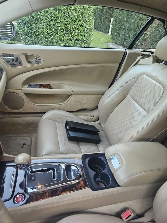 2009 Jaguar X150 XK - Image 12 of 16