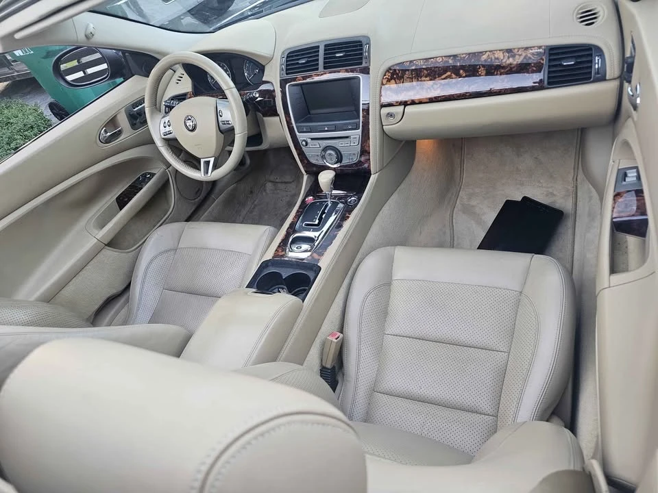 2009 Jaguar X150 XK - Image 8 of 16