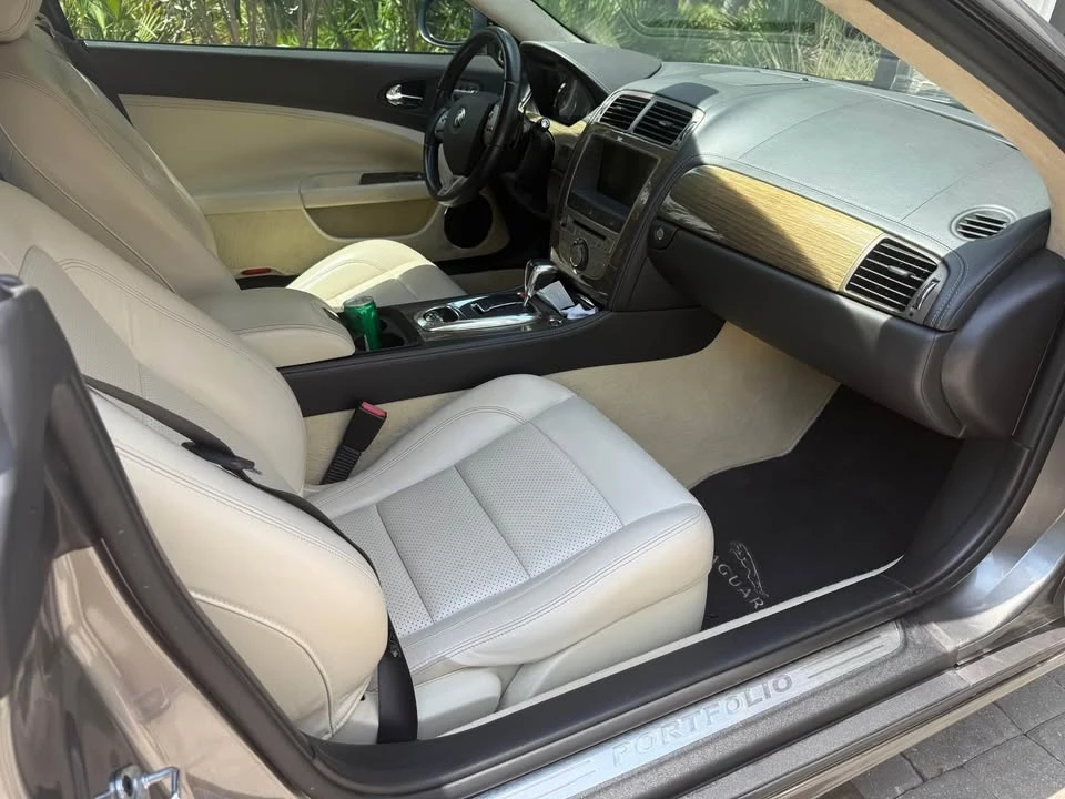 2009 Jaguar X150 XKR - Image 10 of 10