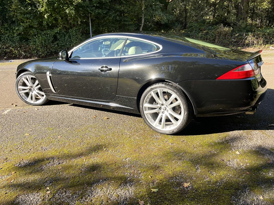 2009 Jaguar X150 XKR - Image 12 of 30
