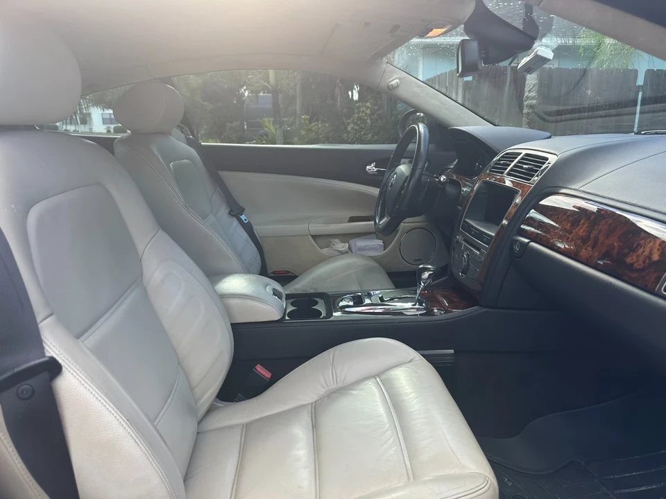 2009 Jaguar X150 XKR - Image 9 of 21