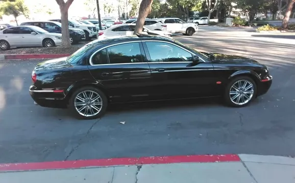 2009 Jaguar S-Type 2nd Gen - Image 4 of 16