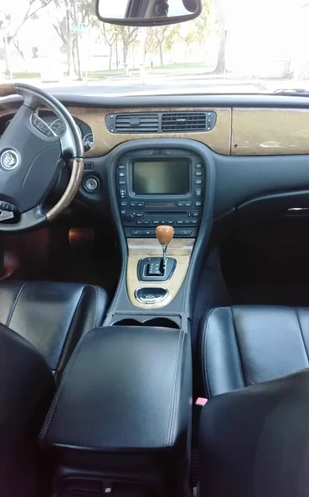 2009 Jaguar S-Type 2nd Gen - Image 14 of 16