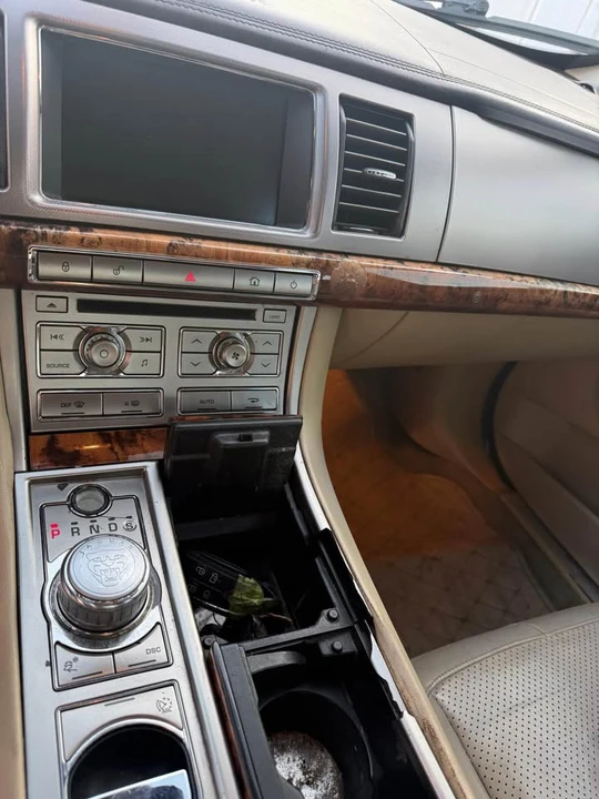 2009 Jaguar X250 XF - Image 8 of 10
