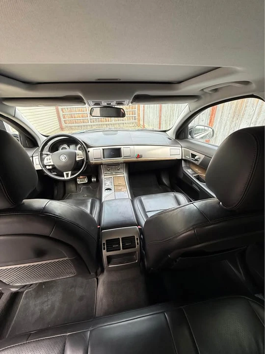 2009 Jaguar X250 XFR - Image 9 of 19