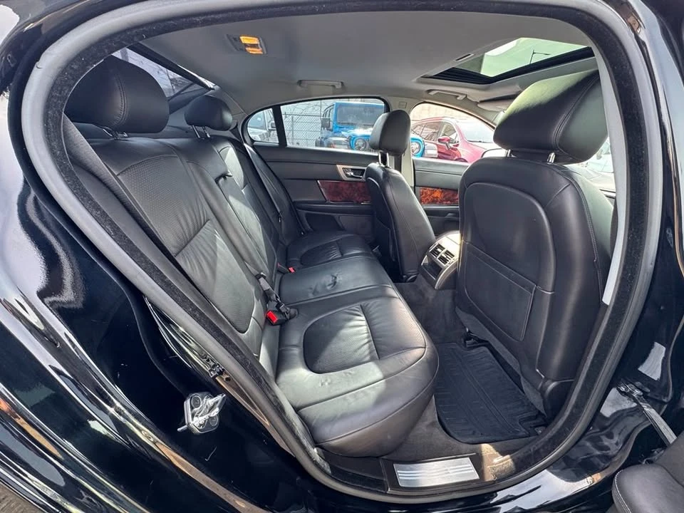 2009 Jaguar X250 XFR - Image 11 of 18