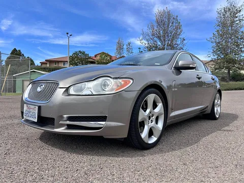 2009 Jaguar XF Luxury Sedan