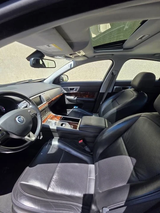 2009 Jaguar X250 XF - Image 8 of 9