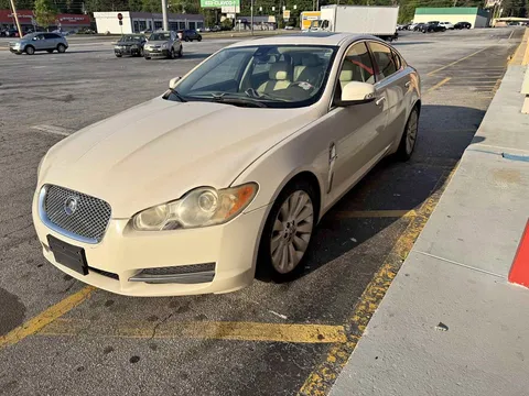 2009 Jaguar XF Premium Sedan