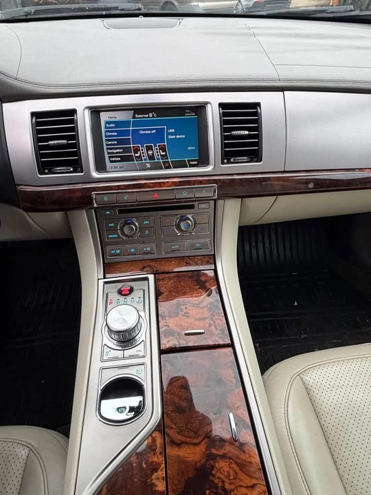 2009 Jaguar X250 XF - Image 14 of 16