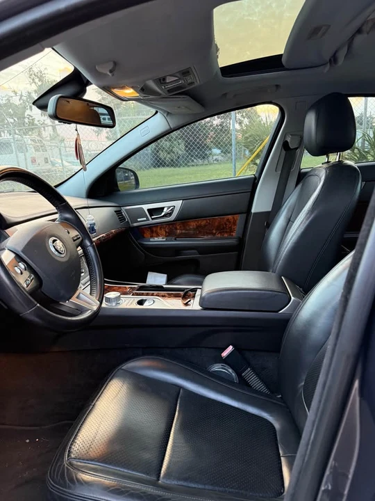 2009 Jaguar X250 XFR - Image 8 of 10