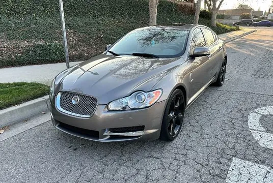 2009 Jaguar XF Supercharged Sedan 4D
