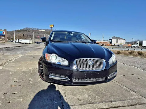 2009 Jaguar XF Supercharged Sedan