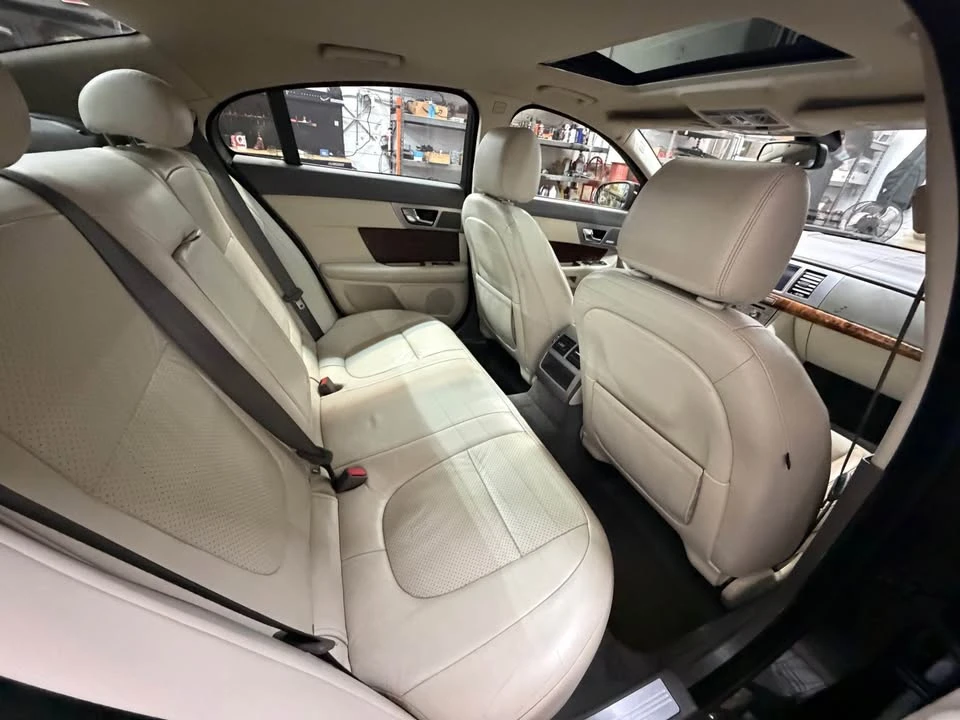 2009 Jaguar X250 XFR - Image 10 of 11