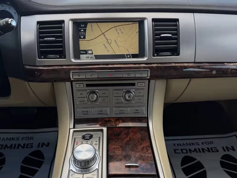 2009 Jaguar X250 XF - Image 16 of 20
